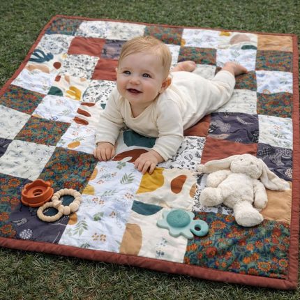 MO'CUDDLES PLAY MAT AND QUILT